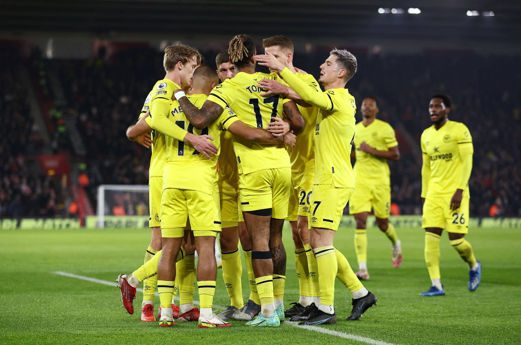 更是俱乐部 更是俱乐部